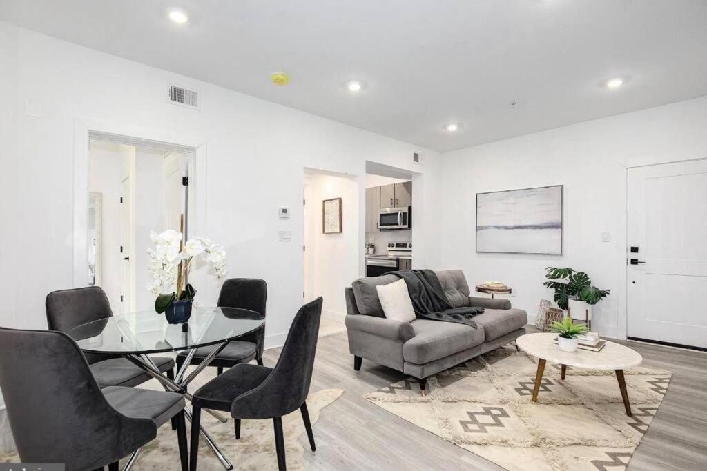 Amazing Capital Hill Apt , Step Away Gym, Shopping 华盛顿哥伦比亚 外观 照片